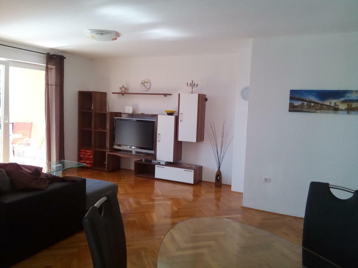 Apartman Dubravka 1 Lovran Exterior foto
