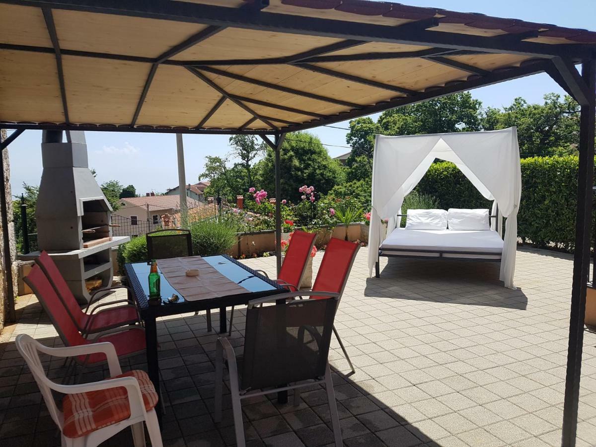 Apartman Dubravka 1 Lovran Exterior foto