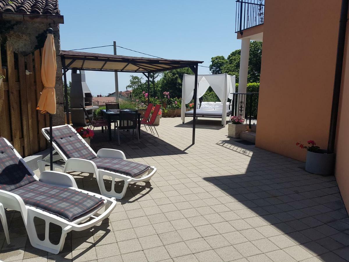 Apartman Dubravka 1 Lovran Exterior foto