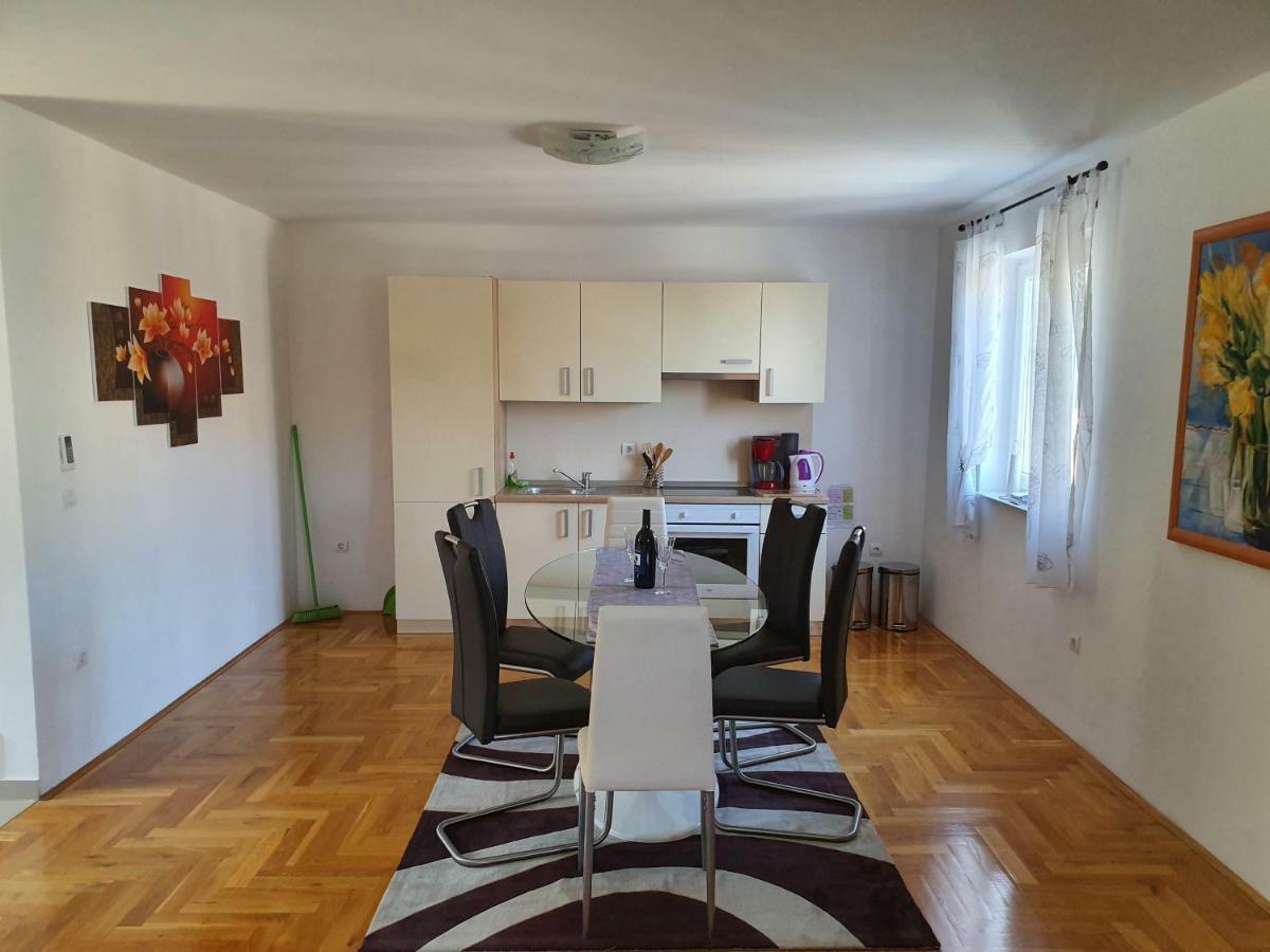 Apartman Dubravka 1 Lovran Exterior foto