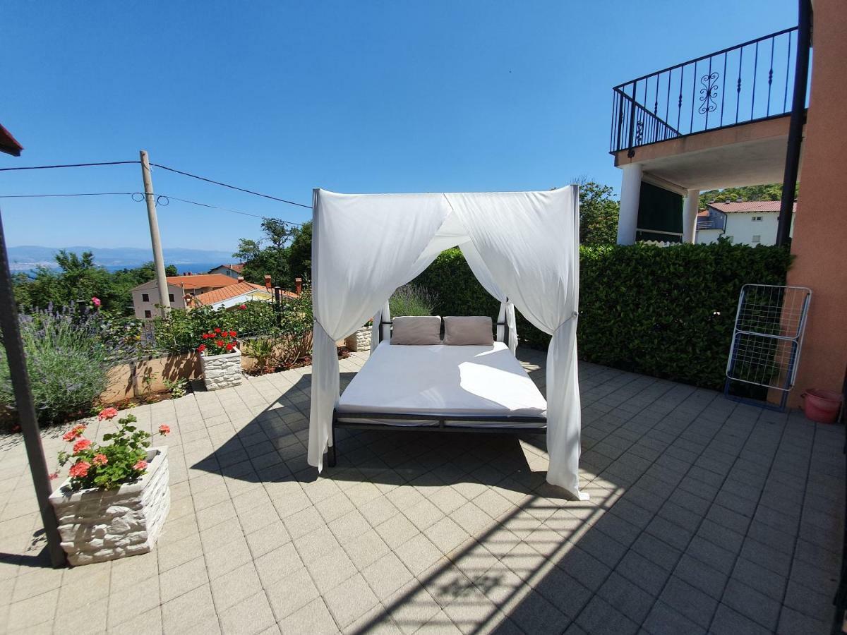 Apartman Dubravka 1 Lovran Exterior foto