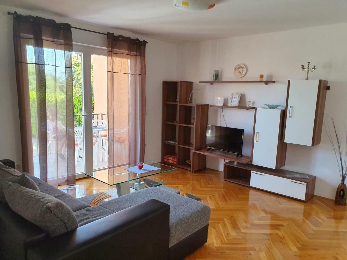 Apartman Dubravka 1 Lovran Exterior foto