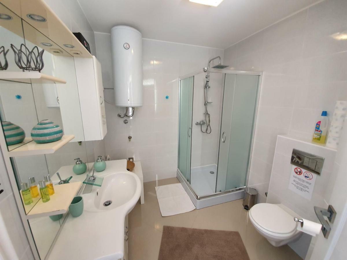 Apartman Dubravka 1 Lovran Exterior foto